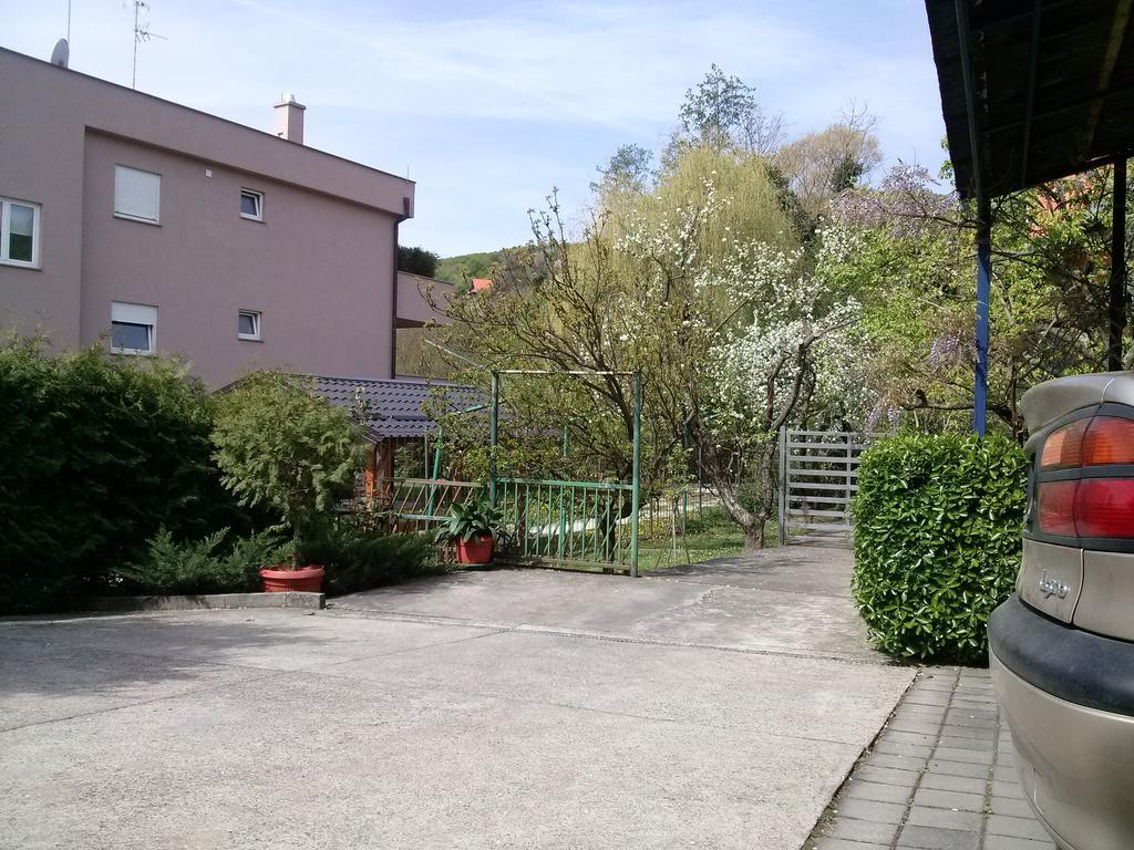 Apartments Garden Zagreb Exterior photo